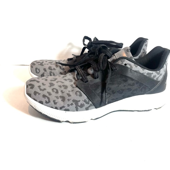 Avia Shoes - Avia Sneakers Women's Sz. 10 Gray Leopard Print Memory Foam Deluxe Lightweight